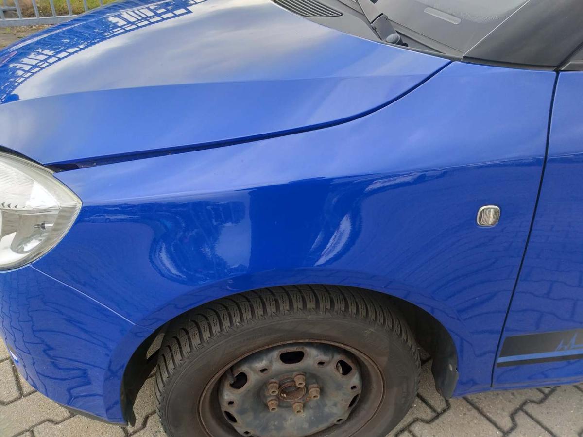 Skoda Fabia 2 5J original Kotflügel vorn links 4590 Dynamic Blau Bj.2009